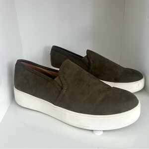 Steve Madden Suede Gillis Sneaker